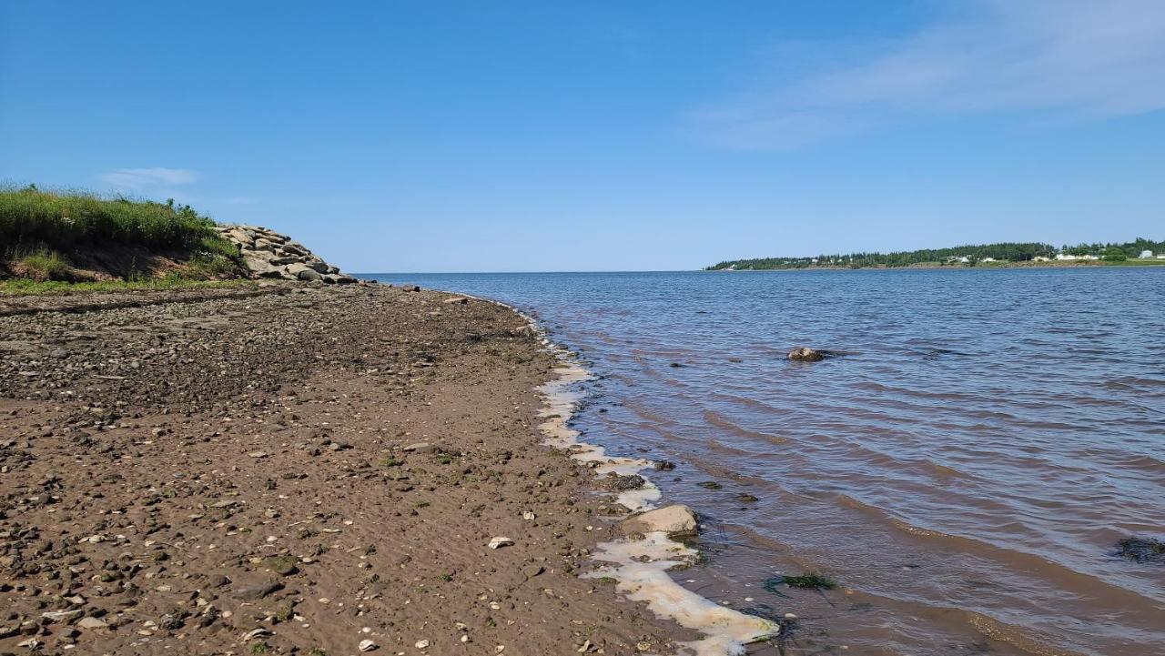 Bouctouche Bay Inn Экстерьер фото