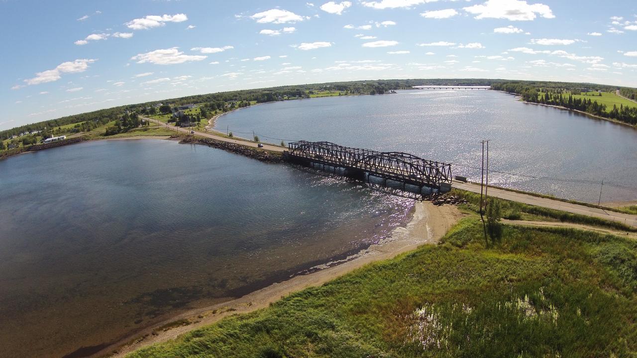 Bouctouche Bay Inn Экстерьер фото