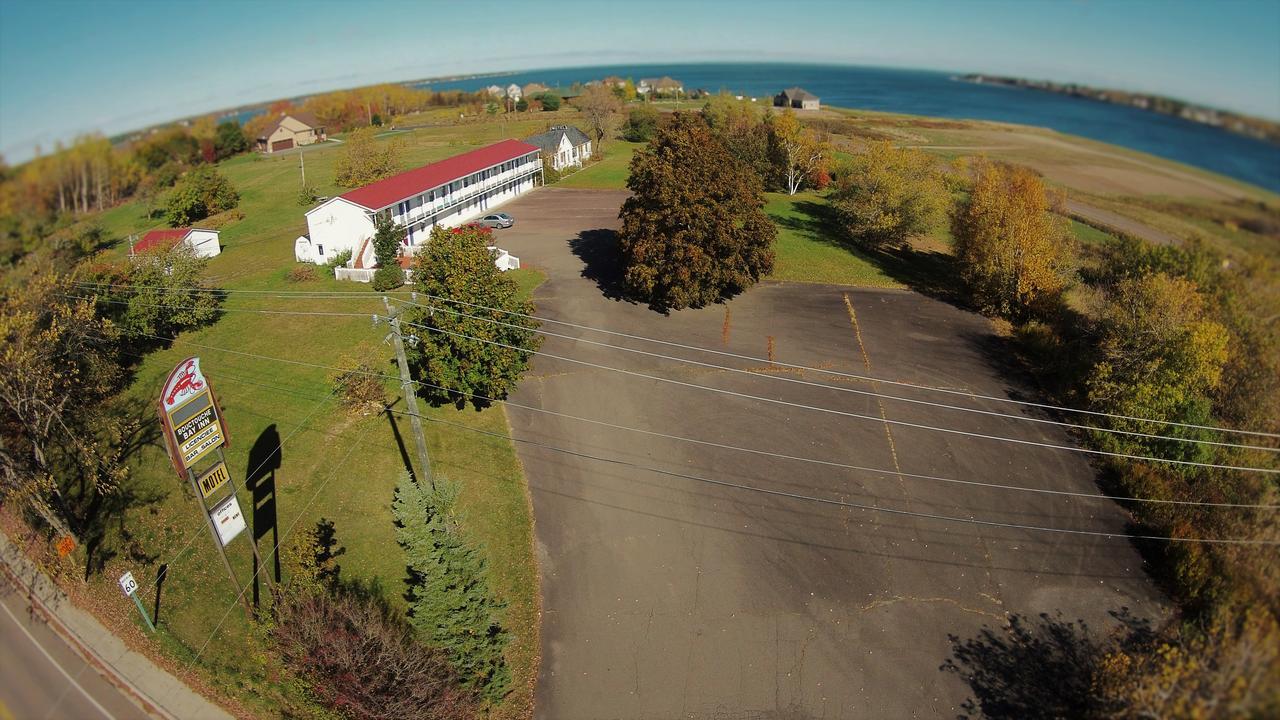 Bouctouche Bay Inn Экстерьер фото