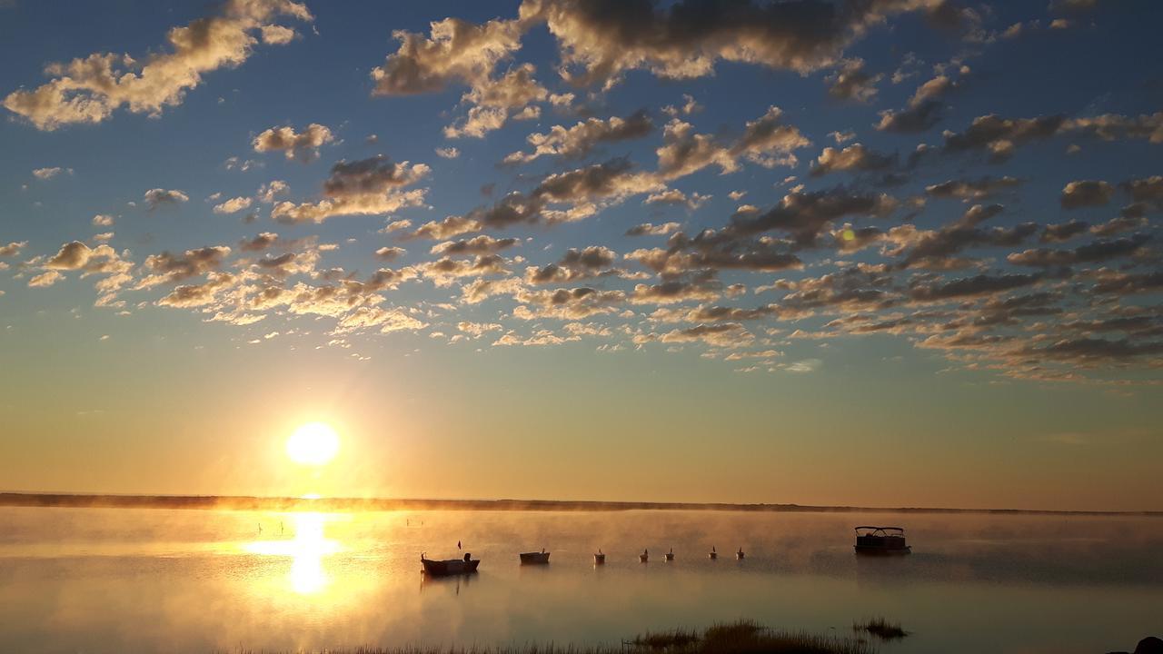 Bouctouche Bay Inn Экстерьер фото