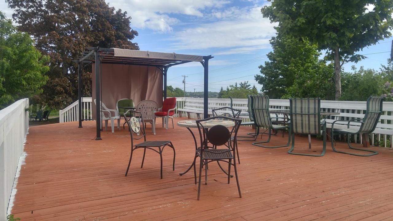 Bouctouche Bay Inn Экстерьер фото